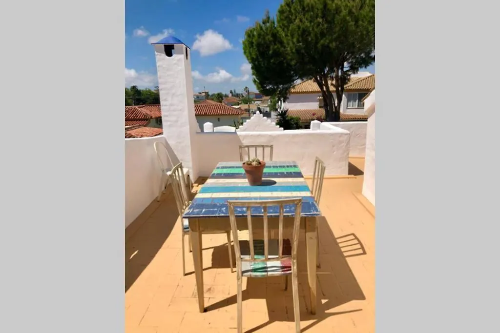 Gatu Premium Villa Lurberri Piscina Privada, 4 Dormitorios, 2 Banos, Parking , Jardines, 
