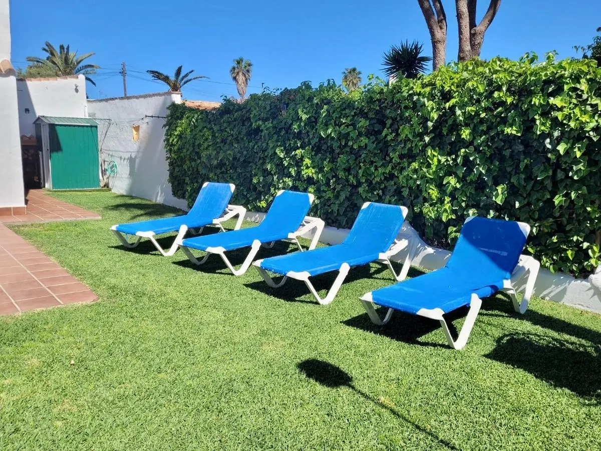 Holiday home Gatu Premium Villa Lurberri Piscina Privada, 4 Dormitorios, 2 Banos, Parking , Jardines, 