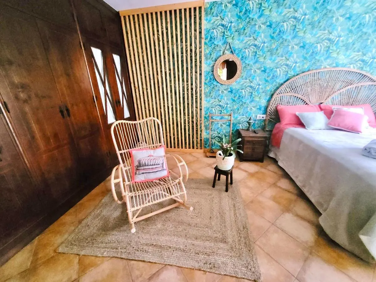Holiday home Gatu Premium Villa Lurberri Piscina Privada, 4 Dormitorios, 2 Banos, Parking , Jardines, 