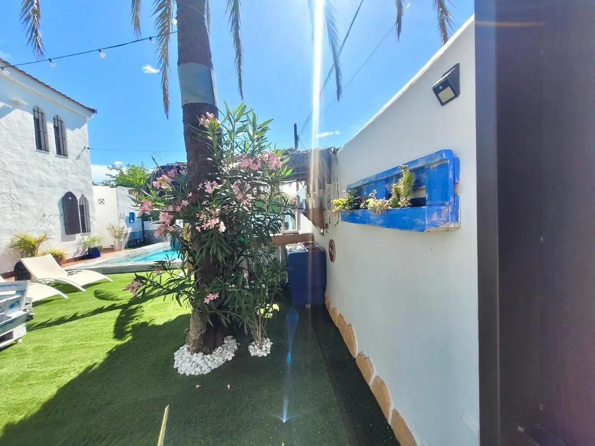 Gatu Premium Villa Lurberri Piscina Privada, 4 Dormitorios, 2 Banos, Parking , Jardines, 